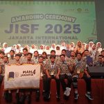 Cemerlang di Dunia Riset, Siswa MAN 4 Jakarta Selatan Ukir Prestasi Ajang Jakarta International Science Fair 2025