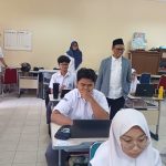Kakanwil Kemenag DKI Jakarta Monitoring Pelaksanaan Ujian Madrasah di MAN 4 Jakarta Selatan, Pastikan Berjalan Lancar Tanpa Kendala