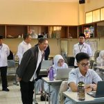 Dirjen Pendis Kemenag RI Tinjau Pelaksanaan Ujian Madrasah di MAN 4 Jakarta Selatan