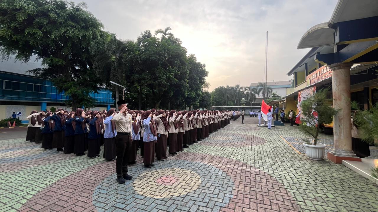 Upacara Hari Kebangkitan Nasional di MAN 4 Jakarta Selatan, Teguhkan Semangat Generasi Penerus Bangsa