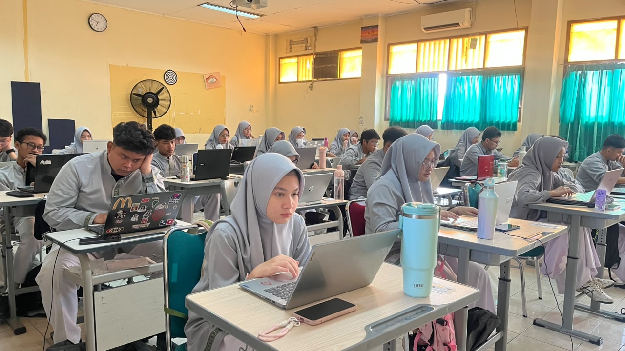 MAN 4 Jakarta Selatan Sukses Gelar ASAT Tahun Pelajaran 2025/2026