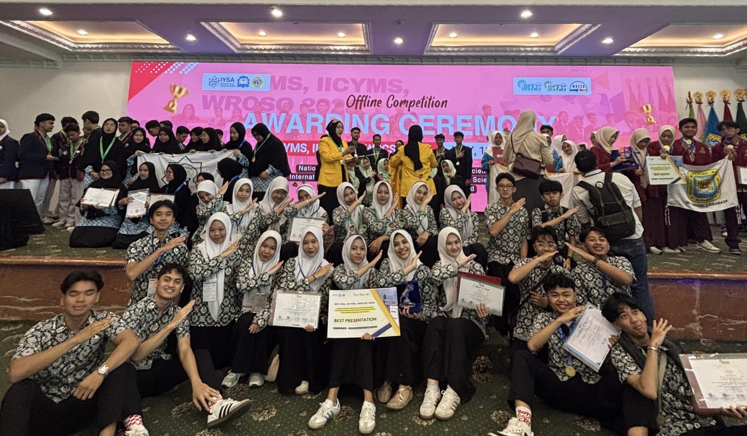 Prestasi Gemilang Murid MAN 4 Jakarta Selatan dalam IICYMS 2026 di UNIKOM Bandung